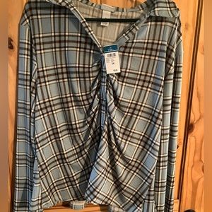 Rue21 plus-size button up shirt